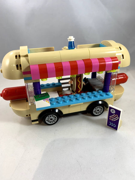 41129 Amusement Park Hot Dog Van [USED]