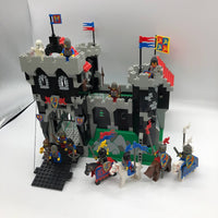 Lego 6086 black online knight's castle