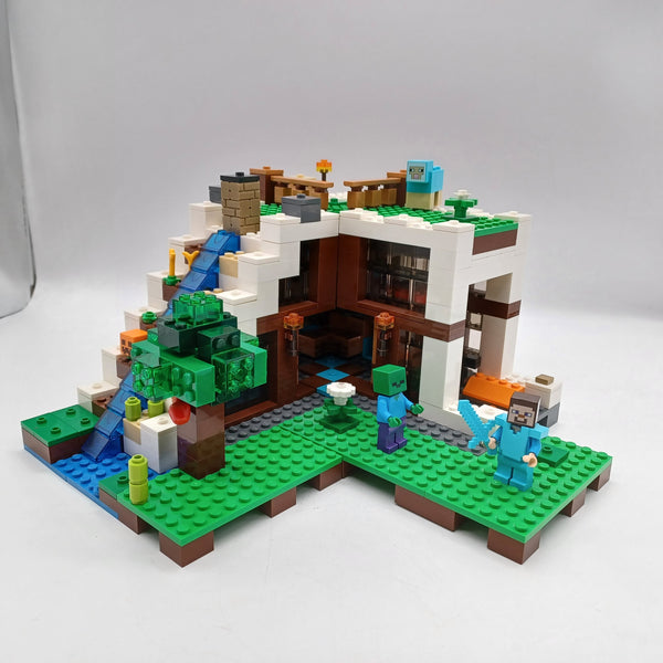 21134 The Waterfall Base [USED]
