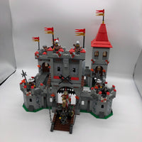 7946 King's Castle [USED]