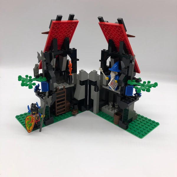 6048 Majisto's Magical Workshop [USED]