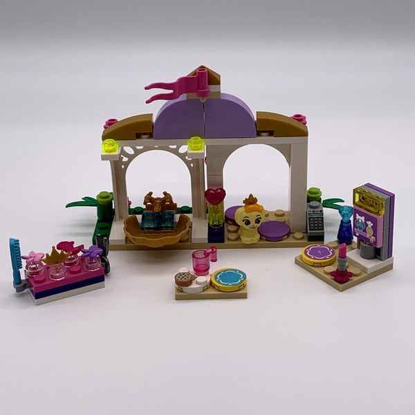 41140 Daisy's Beauty Salon [USED]