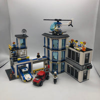 Police Station 60141 Used LEGO® City™ Set – Bricks Minifigs Eugene